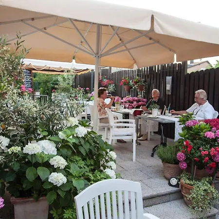 & Restaurant Drei Konige Hotel