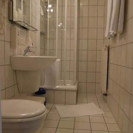 & Restaurant Drei Konige Hotell